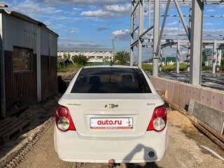 2014 Chevrolet Aveo II, белый, 390000 рублей, вид 4