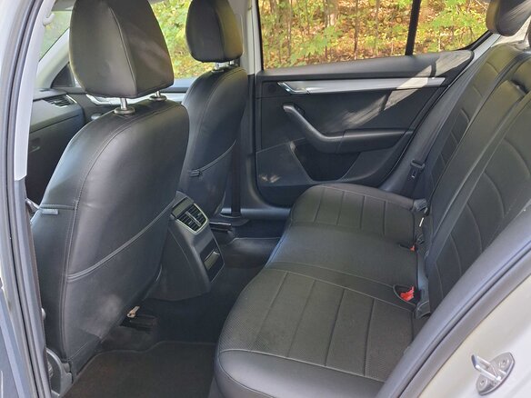 2014 Skoda Octavia III (A7), белый - вид 10