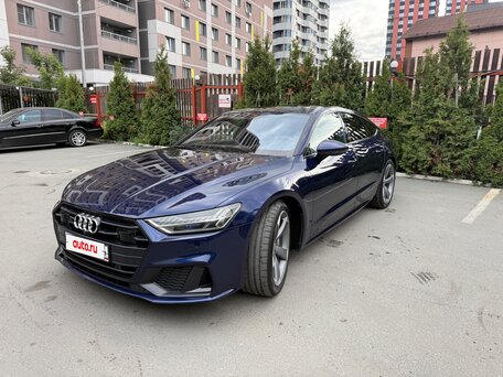2020 Audi A7 55 TFSI II (4K), синий, 5660000 рублей, вид 1