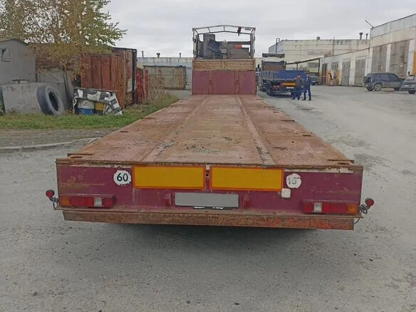 2008 КамАЗ 6460, красный, 950000 рублей - вид 4