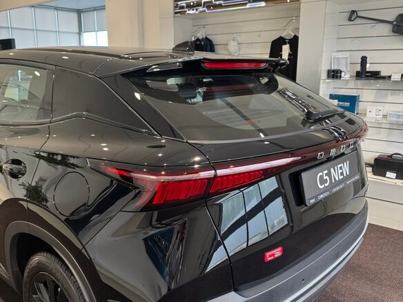 2024 Omoda C5 I Рестайлинг, чёрный, 2839000 рублей - вид 3