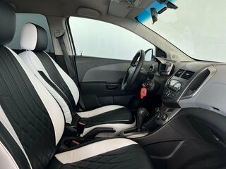 2012 Chevrolet Aveo II, белый, 570000 рублей, вид 4