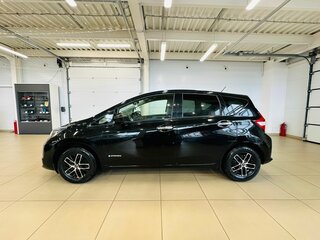 2017 Nissan Note e-Power II Рестайлинг, чёрный, 1279000 рублей, вид 3