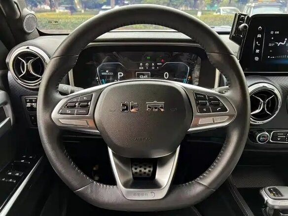 2024 BAIC BJ40 I Рестайлинг, чёрный, 3370010 рублей - вид 11