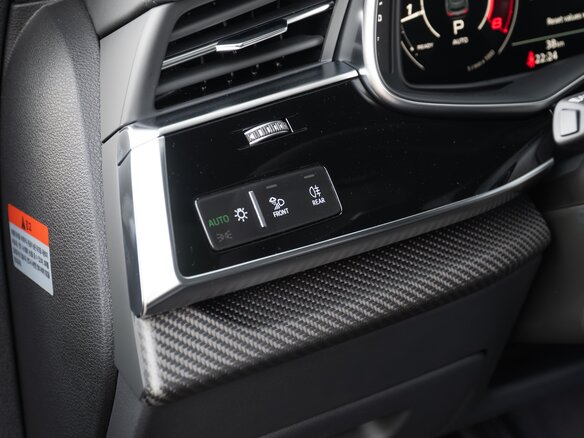 2025 Audi RS Q8 Performance I Рестайлинг, чёрный, 22990000 рублей - вид 20