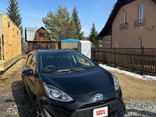 2018 Toyota Aqua I Рестайлинг 2, чёрный, 1180000 рублей, вид 3