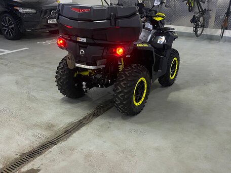 2020 BRP Can-Am Outlander X XC 1000R, чёрный, 1800000 рублей, вид 3