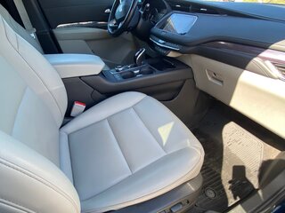 2020 Cadillac XT4 I, синий, 2150000 рублей, вид 5