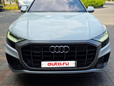 2020 Audi Q8 50 TDI I (4M), белый, 7490000 рублей, вид 5