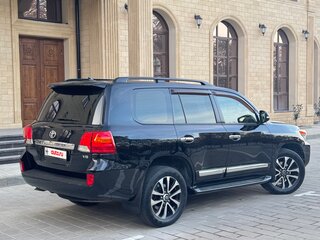 2013 Toyota Land Cruiser 200 Series Рестайлинг 1, чёрный, 4300000 рублей, вид 5