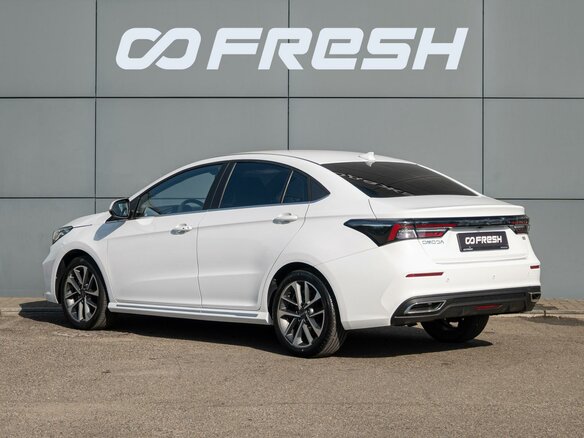 2023 Omoda S5, белый - вид 1
