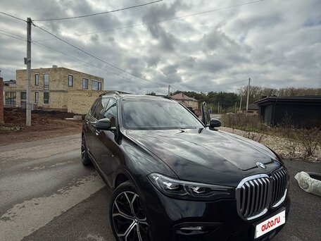 2020 BMW X7 40i I (G07), чёрный, 6600000 рублей, вид 3