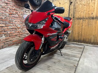 2004 Honda CBR 954RR Fireblade, красный, 500000 рублей, вид 4