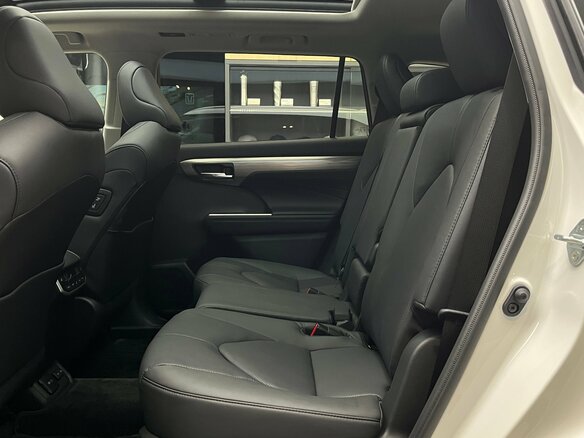 2026 Toyota Highlander IV (XU70), белый, 5499000 рублей - вид 14