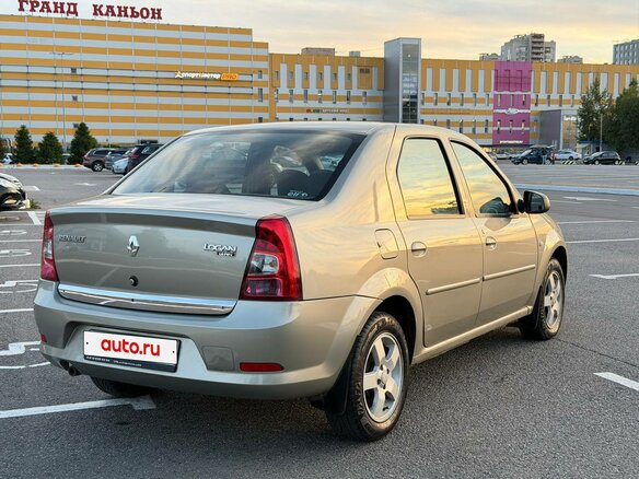 2011 Renault Logan I Рестайлинг, бежевый - вид 4
