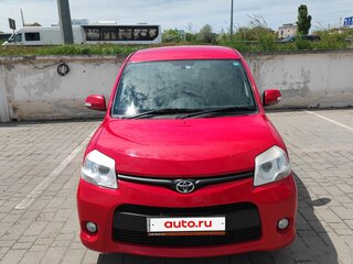 2015 Toyota Sienta I Рестайлинг 2, красный, 1150000 рублей, вид 2