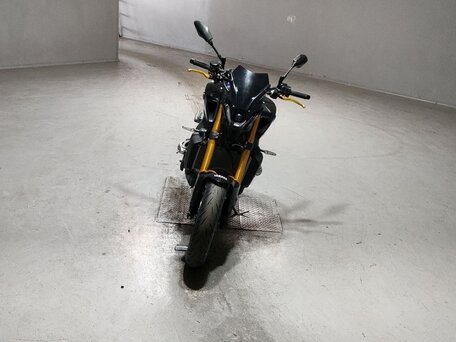 2021 Yamaha MT-09 (FZ-09), чёрный, 1210000 рублей, вид 1