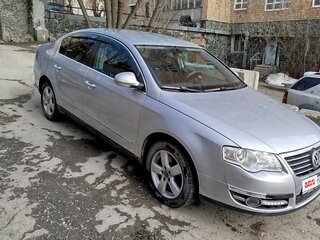 2007 Volkswagen Passat B6, серебристый, 680000 рублей, вид 3