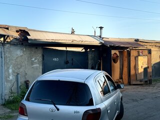 2000 Toyota Vitz I (P10), серебристый, 290000 рублей, вид 4