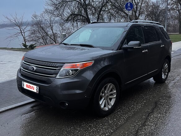 2014 Ford Explorer V, серый, 1780000 рублей