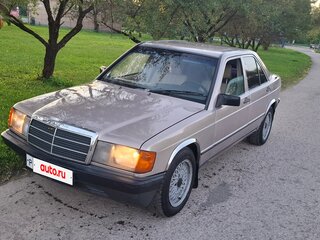 1985 Mercedes-Benz 190 (W201), золотистый, 372000 рублей, вид 2