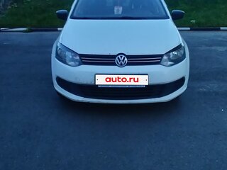 2013 Volkswagen Polo V, белый, 590000 рублей, вид 1
