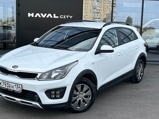 2020 Kia Rio X-Line IV, белый, 1549900 рублей, вид 1
