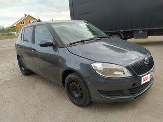2011 Skoda Fabia II Рестайлинг, серый, 300000 рублей, вид 2