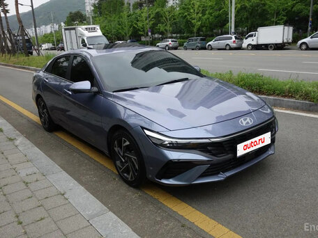2023 Hyundai Avante VII Рестайлинг, серый, 1770000 рублей, вид 2