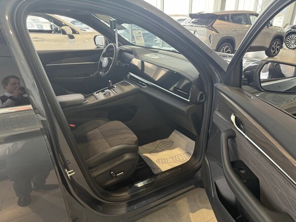 2026 Geely Monjaro I Рестайлинг, серый - вид 13