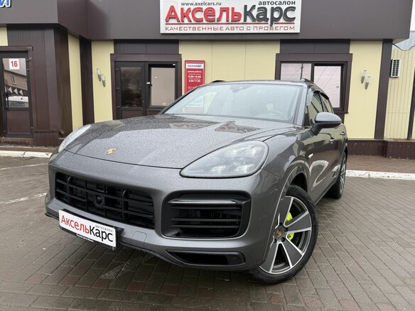2019 Porsche Cayenne E-Hybrid III, серый, 5900000 рублей