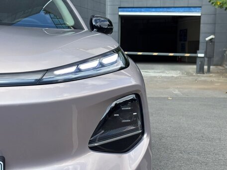 2026 Changan Qiyuan Q05 51.9 kWh II, фиолетовый, 2470000 рублей, вид 4