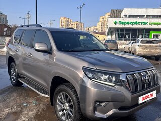 2018 Toyota Land Cruiser Prado 150 Series Рестайлинг 2, серый, 4550000 рублей, вид 2