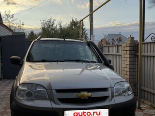 2014 Chevrolet Niva I Рестайлинг, коричневый, 460000 рублей, вид 1