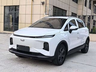 2023 Geely Geometry E 39.4 kWh, белый, 1100000 рублей, вид 3