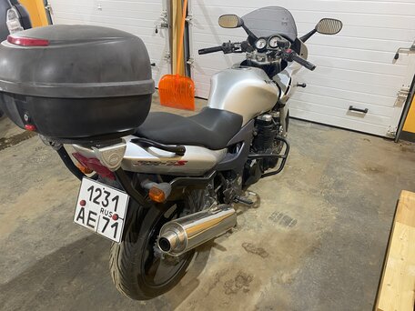 2002 Kawasaki ZR-7, серебристый, 305000 рублей, вид 4
