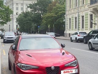 2022 Alfa Romeo Giulia Quadrifoglio II (952) Рестайлинг, красный, 9000000 рублей, вид 4