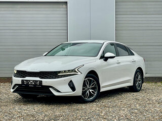 2021 Kia K5 III, белый, 2450000 рублей, вид 1