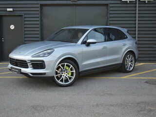 2021 Porsche Cayenne E-Hybrid III, серебристый, 6590000 рублей, вид 1