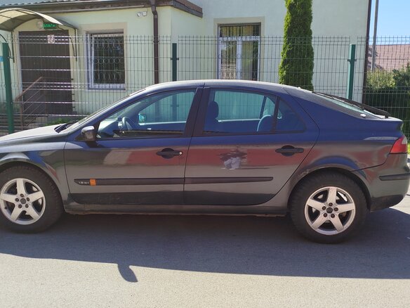 2001 Renault Laguna II, серый, 350000 рублей - вид 9