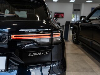 2026 Changan UNI-S I, чёрный, 3229900 рублей, вид 4
