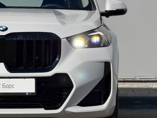 2026 BMW X1 Long 25Li xDrive III (U11/U12), белый, 6040000 рублей, вид 3
