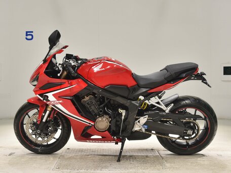 2019 Honda CBR 650R, красный, 700000 рублей, вид 5
