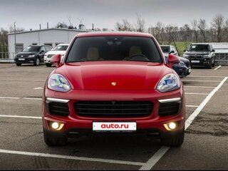 2015 Porsche Cayenne S II Рестайлинг (958), красный, 3750000 рублей, вид 3