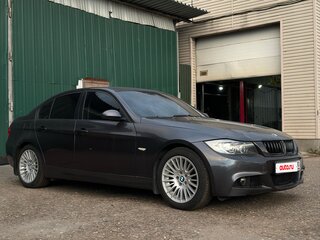 2008 BMW 3 серии 320i V (E90/E91/E92/E93), серый, 1200000 рублей, вид 3