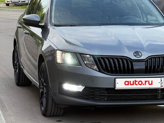 2018 Skoda Octavia III (A7) Рестайлинг, серый, 1690000 рублей, вид 5