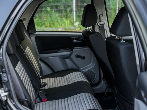 2012 Suzuki SX4 I (Classic) Рестайлинг, чёрный, 810000 рублей - вид 9