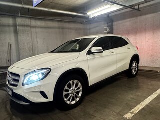 2016 Mercedes-Benz GLA 250 I (X156), белый, 1700000 рублей, вид 3