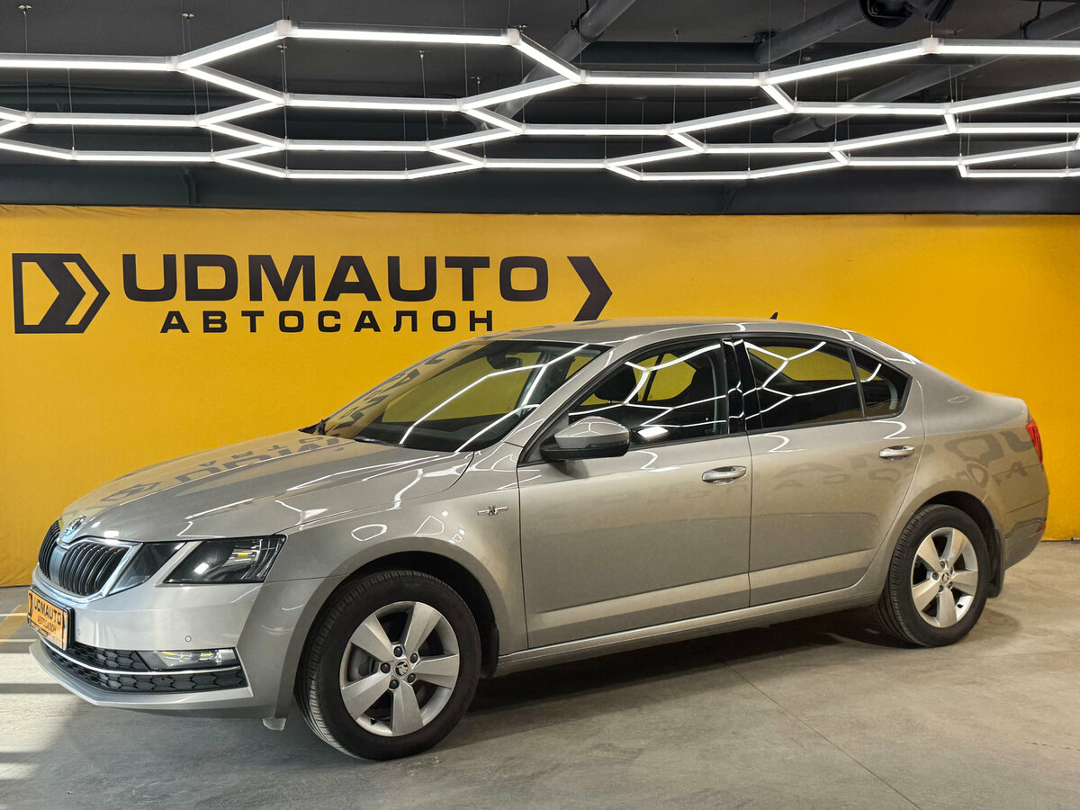 Открыть фотографии: Skoda Octavia III (A7) Рестайлинг