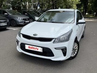 2019 Kia Rio IV, белый, 900000 рублей, вид 3